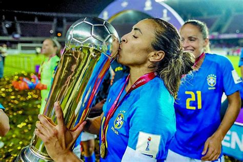 Marta Vieira da Silva #10, Brazil WNT | Sports women, World cup, Sports