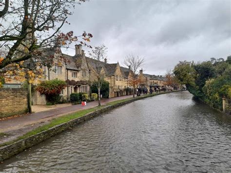 Top 5 Hikes and Walks around Bourton-On-The-Water | Komoot