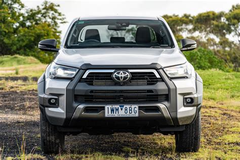 2023 Toyota HiLux Rogue review - driving-dynamics