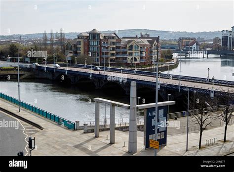 Belfast river lagan bridges the queen elizabeth II bridge(foreground ...