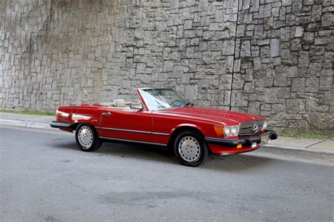 1988 Mercedes-Benz 560SL | Motorcar Studio