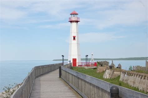 Photo Gallery: Michigan's Upper Peninsula Lighthouses - Travel the Mitten