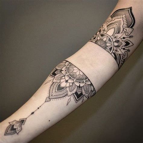 Tatuajes hindús que no sólo transformarán tu espíritu - Diseño | Sleeve ...