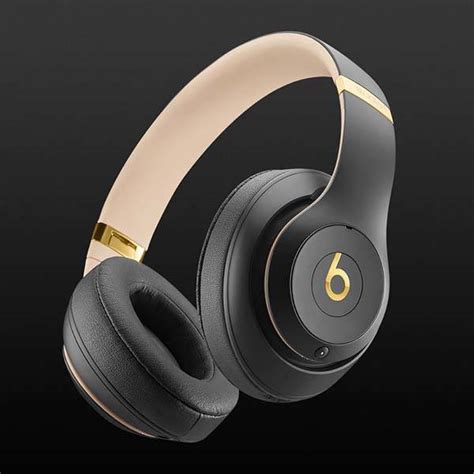 Beats Studio3 Bluetooth Apple W1 Chip Headphones | Gadgetsin