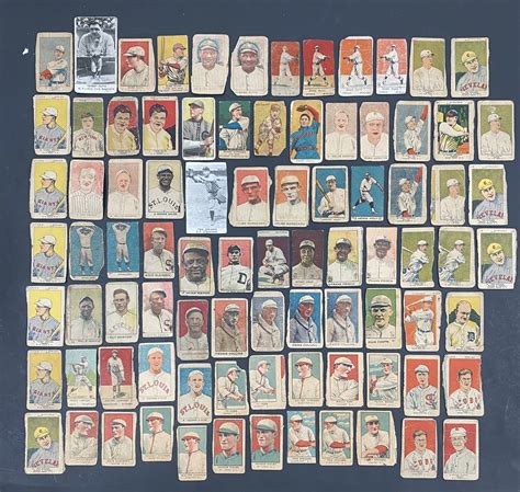 Man finds hundreds of rare vintage baseball cards in deceased father’s ...