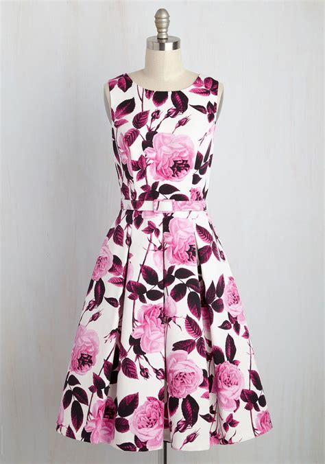 Cultivated Curtsy Dress | Mod Retro Vintage Dresses | ModCloth.com ...