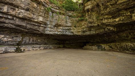 Dunbar Cave State Park offering summer cave tours