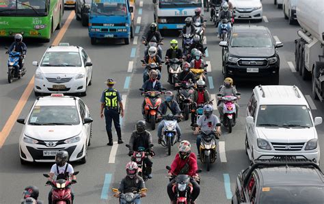 LTO: Only ‘good’ drivers can get 10-year licenses | Inquirer News