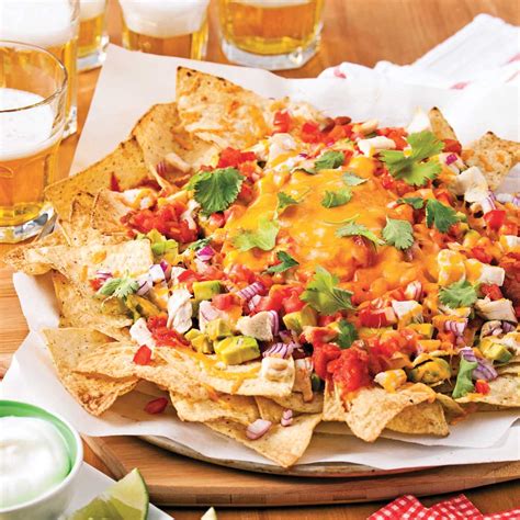 Easy Chicken Nachos - 5 ingredients 15 minutes