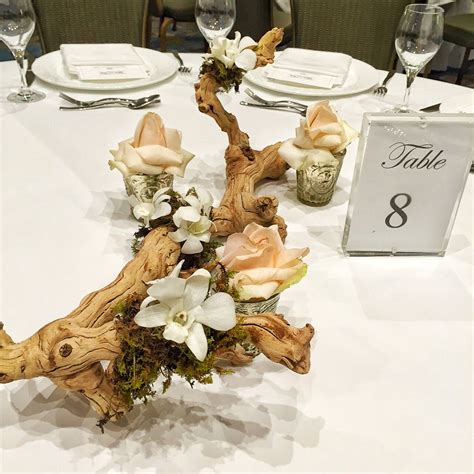 Driftwood with Orchids, Rose Blooms & Moss | Driftwood wedding ...