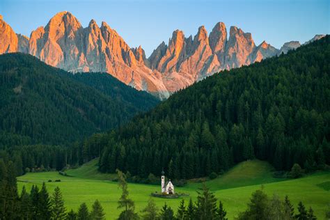 The most photographic spots in The Dolomites, Italy - Adventure ...