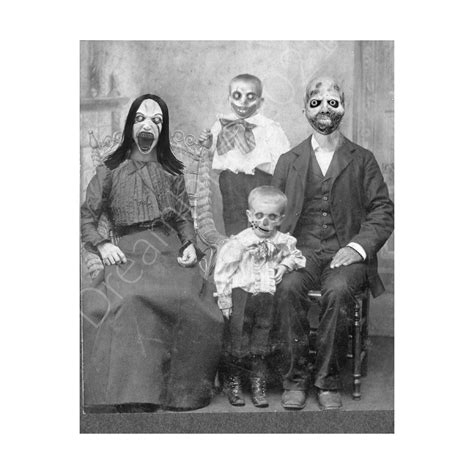 Creepy Family Photos Old