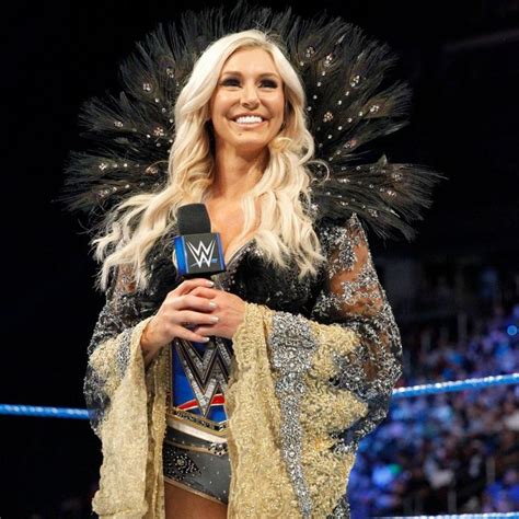 Smackdown Women's Champion | Charlotte flair wwe, Charlotte flair, Raw ...