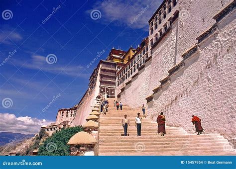 Stairs To Potala Palace, Lhasa Tibet Editorial Stock Image - Image of ...