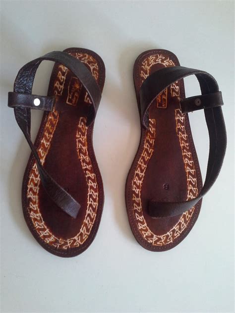 Carved One Strap Sandals Dark Brown