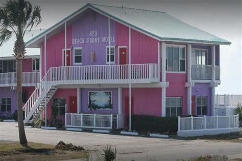 BEACH FRONT MOTEL | About Us