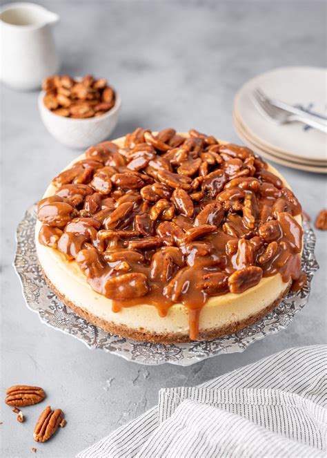 Pecan Pie Cheesecake | Gimme Delicious