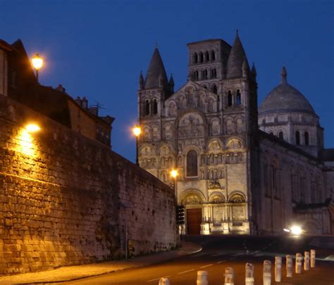 Angouleme Cathedral, Angouleme Vacation Rentals: house rentals & more ...