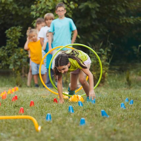 28 Fun Outdoor PE Games for Children - Twinkl