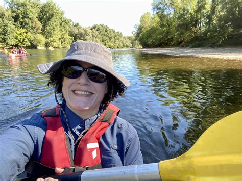 Canoeing on the Dordogne River with Canoes Loisirs