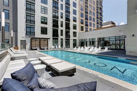 Best Hotels with Outdoor Pools in Nashville | Nashville Guru