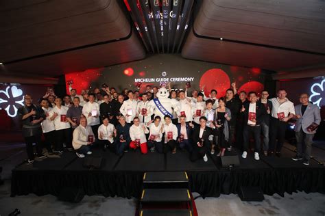 MICHELIN Guide Singapore 2023: New awardees unveiled, including 5 One ...