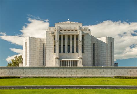 Cardston Alberta Temple Photograph Gallery | ChurchofJesusChristTemples.org