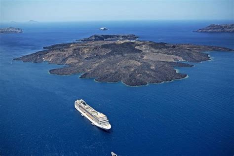 New Study Aims To Determine Exact Date Of Santorini Volcano Eruption