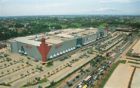 Pondok Indah Mall - Setiap Gedung Punya Cerita