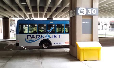 Airport Parking Rates at Park and Jet Calgary - ParkandJetCalgary.com