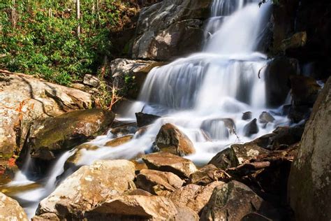 Top 5 Smoky Mountain Waterfalls You Need to See