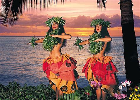 Royal Lahaina Luau | Lahaina Maui Luau | Best Maui Luau & Activities