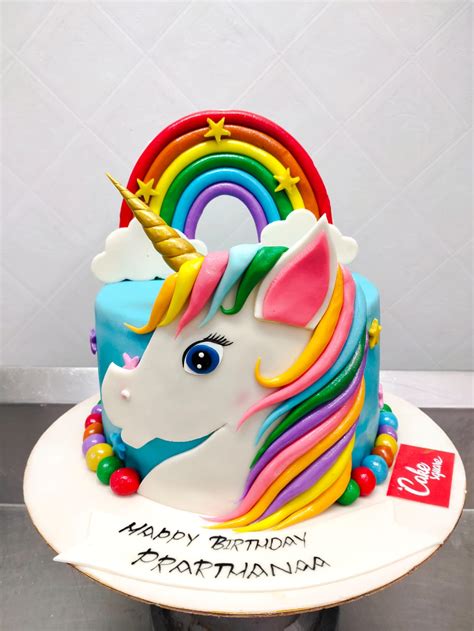 Unicorn Theme 2 Kg Birthday Cake by cs | Order Birthday Cake Online ...