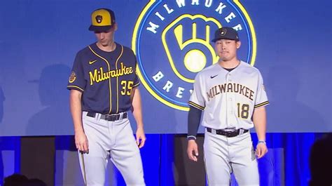 Glove Love: Brewers Unveil New Logos and Uniforms – SportsLogos.Net News