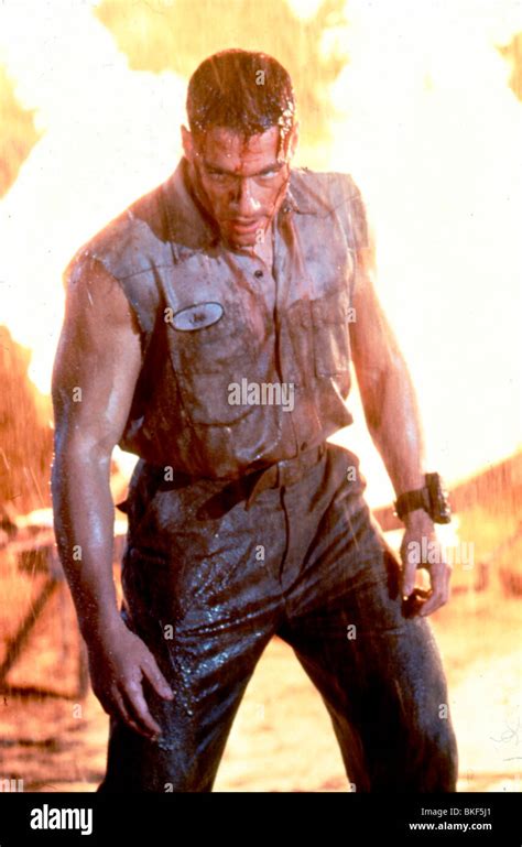 UNIVERSAL SOLDIER (1992) JEAN-CLAUDE VAN DAMME UNS 015 Stock Photo - Alamy