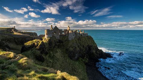 Dunluce Castle - Bushmills - Discover Northern Ireland