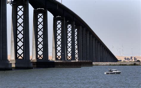 Motorcyclist crashes, flips off Antioch Bridge - SFGate