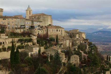 Go to these Provence Villages in Winter - GoMad Nomad Travel Mag