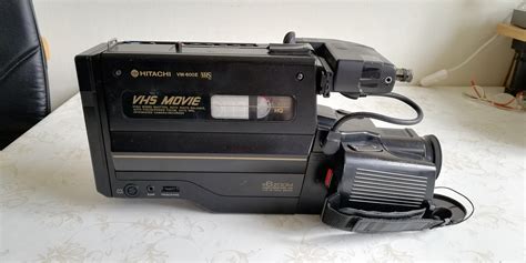 File:Hitachi VM-600E VHS Camcorder.jpg - Wikimedia Commons