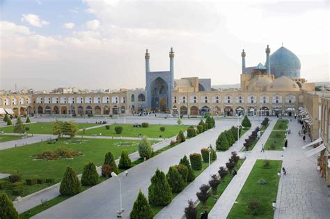 Isfahan Iran | Definitive guide for senior travellers - Odyssey Traveller