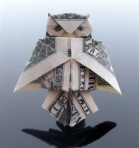 Gorgeous Dollar Bill Origami Art | Art