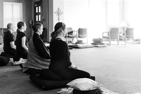 Zen Meditation Beginner's Workshop Mar. 13 - Dewdrop Sangha