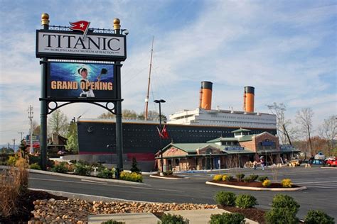 Discover The Secrets Of Titanic At The Titanic Museum In Pigeon Forge # ...