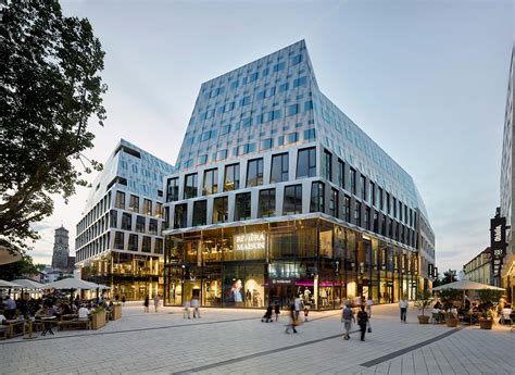 Behnisch Architekten / Dorotheen Quartier