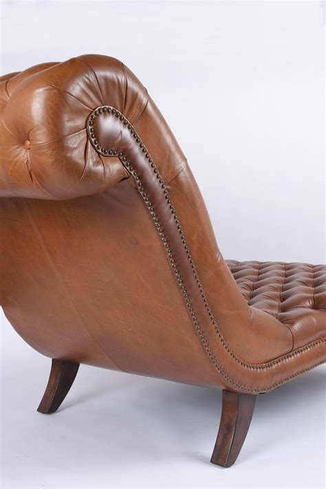 Vintage Leather Chaise Lounge For Sale at 1stDibs