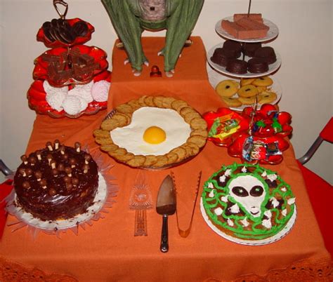 alien party food | zen Sutherland | Flickr