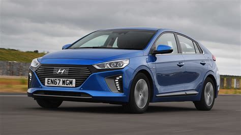 Affordable Hybrid Car of the Year: Hyundai Ioniq Plug-in - pictures ...