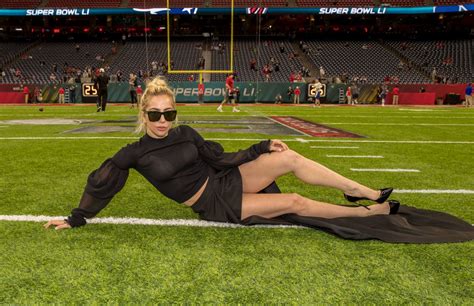 Lady Gaga - NFL Super Bowl 2017 • CelebMafia