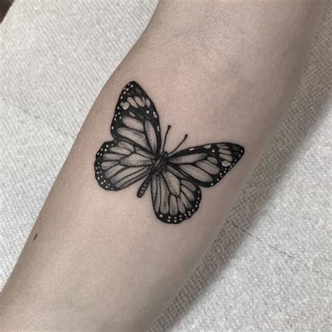 Discover more than 67 black and gray butterfly tattoo latest - in ...