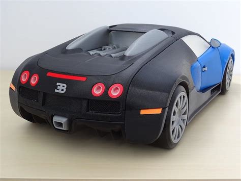 'HBot 3D' 3D Prints an Amazing Bugatti Veyron 1:8 Scale Model Car ...